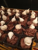 cramim dinner buffet chocolate mousse with mini meringue